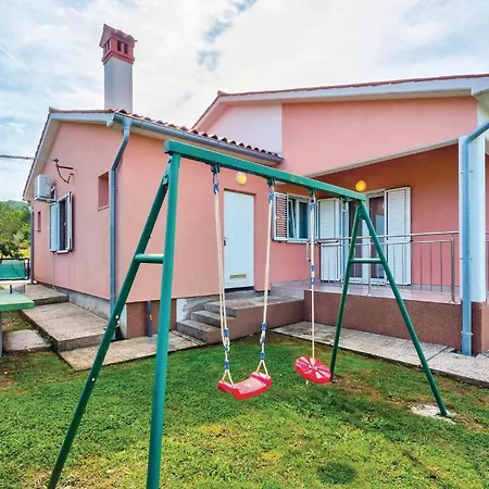 Breg Ivanovci Iv בית נופש Raša